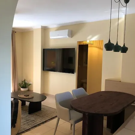 Jardines Del Mediterraneo دينايا